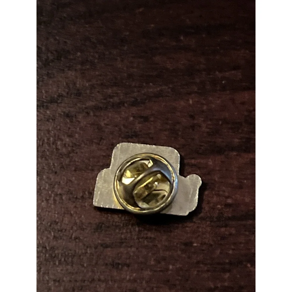 Vintage McDonald's QSCV Cash‎ Register  Employee Lapel Hat Pin